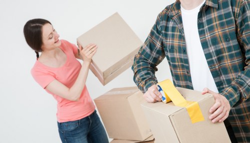 Local Bromley removal specialists coordinating a smooth relocation